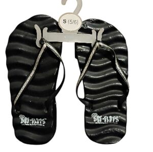 Sof-Flops Flip Flops with Silver Straps